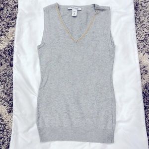 White House Black Market XXS Light Grey Sweater Sleeveless Top